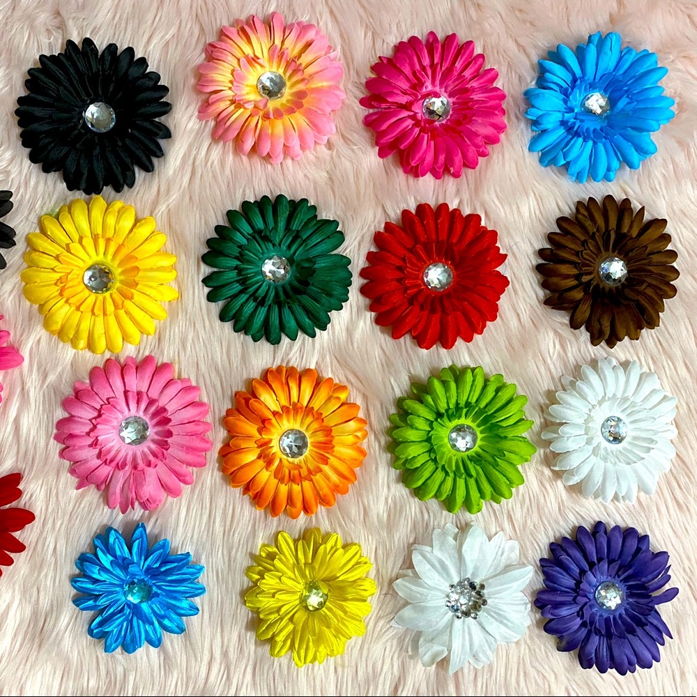 🎀🎀HAIR-BOWS GALORE🎀🎀